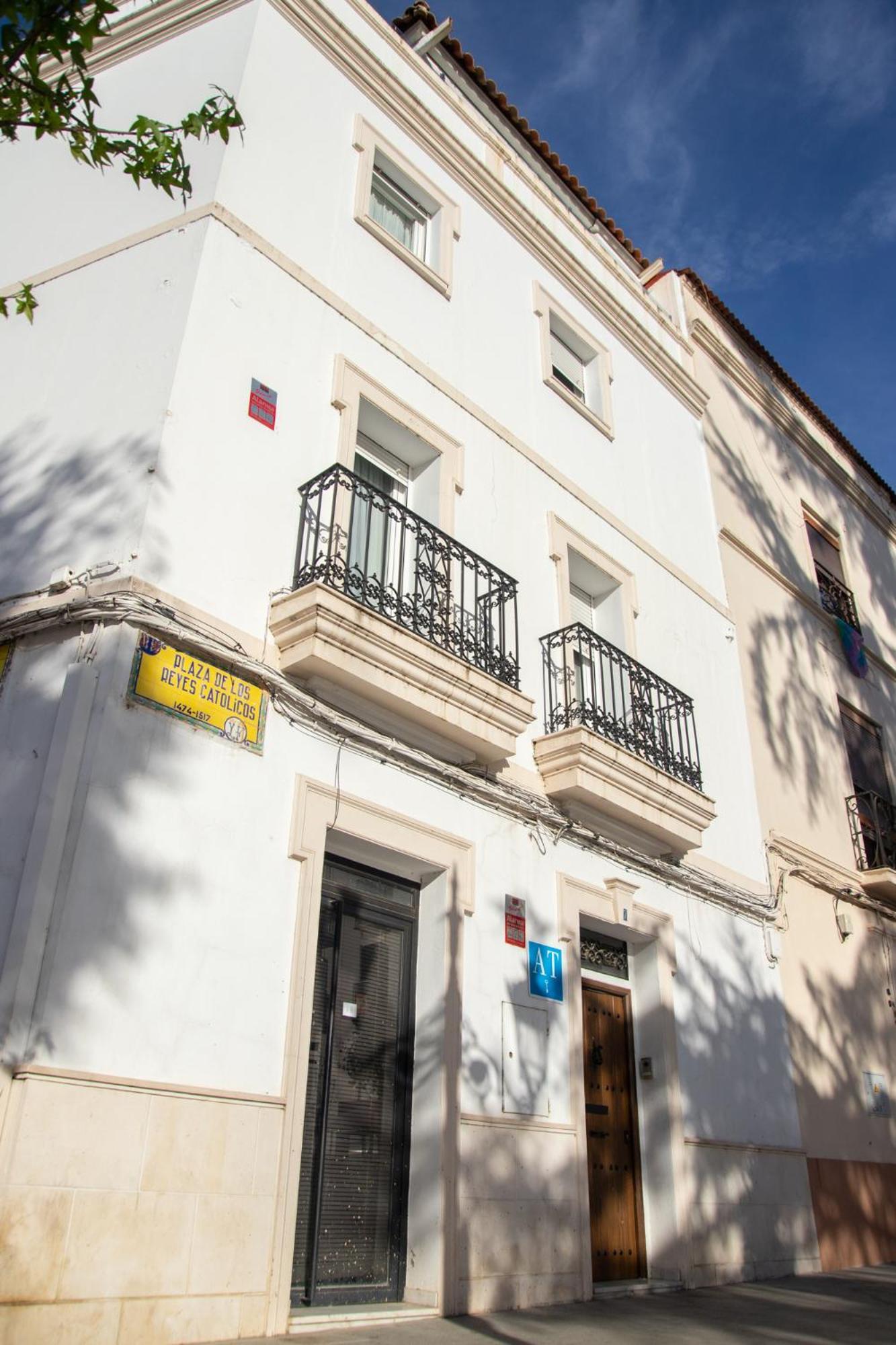Alojamientos Puerta Palma Estudio Badajoz Bagian luar foto