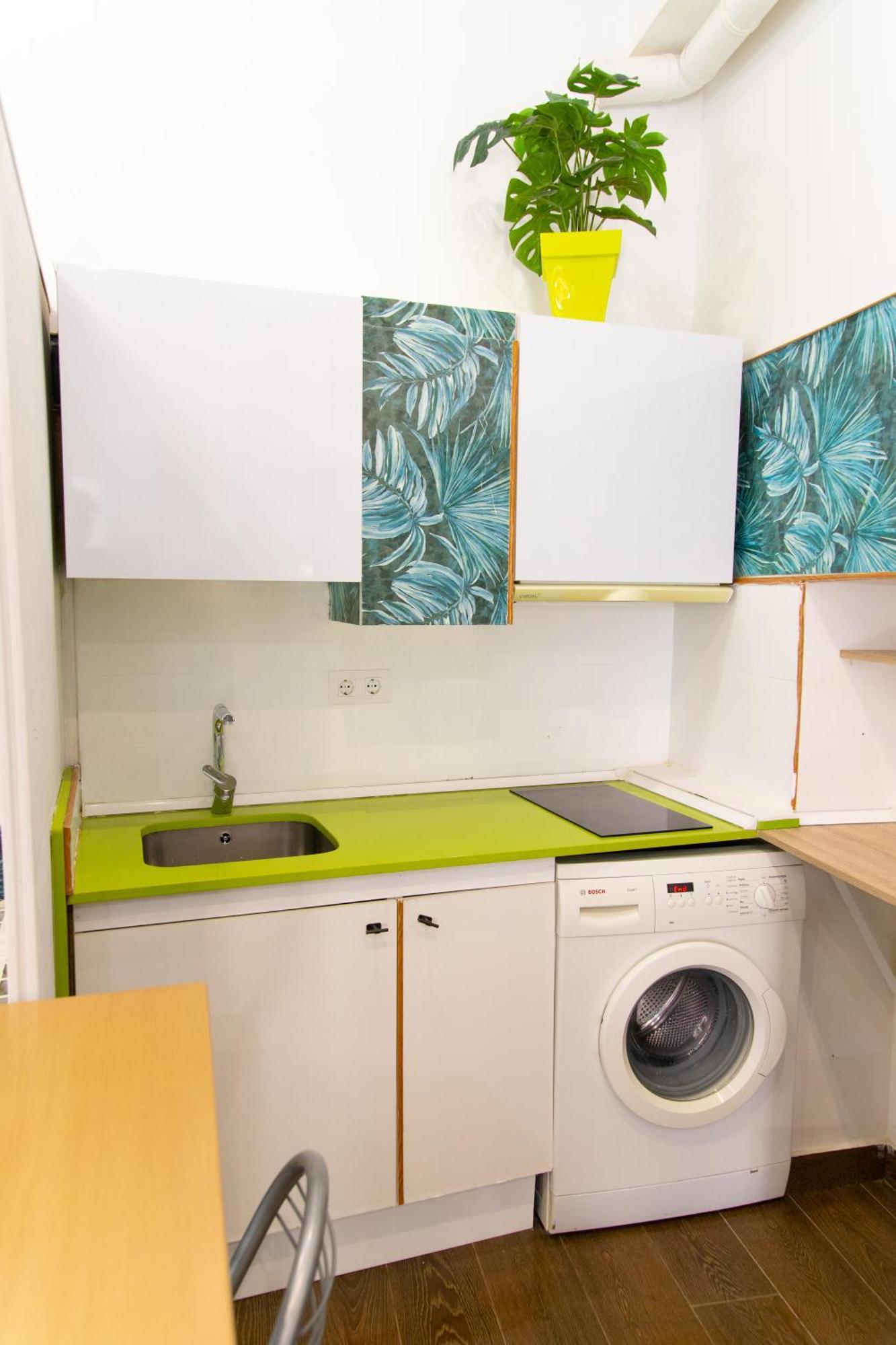 Alojamientos Puerta Palma Estudio Badajoz Bagian luar foto